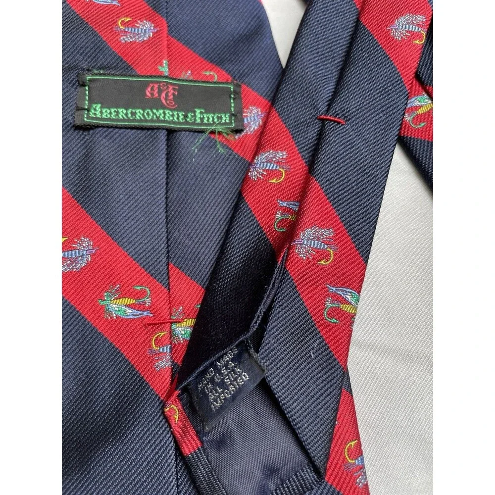 Ambercromie & Fitch Necktie Mens Fishing Lure Red Blue Stripped Pattern Silk